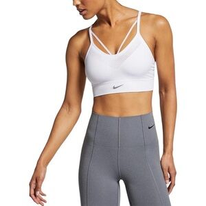Nike Women’s Seamless Light Support Sports Bra Size Medium